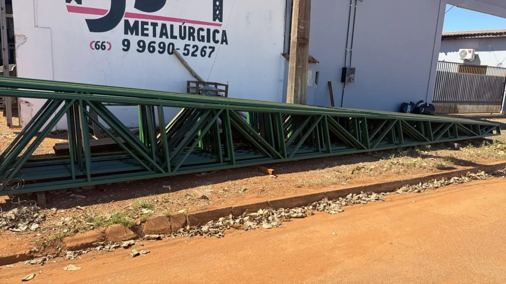 Trabalho realizado pela JS Metalúrgica 8